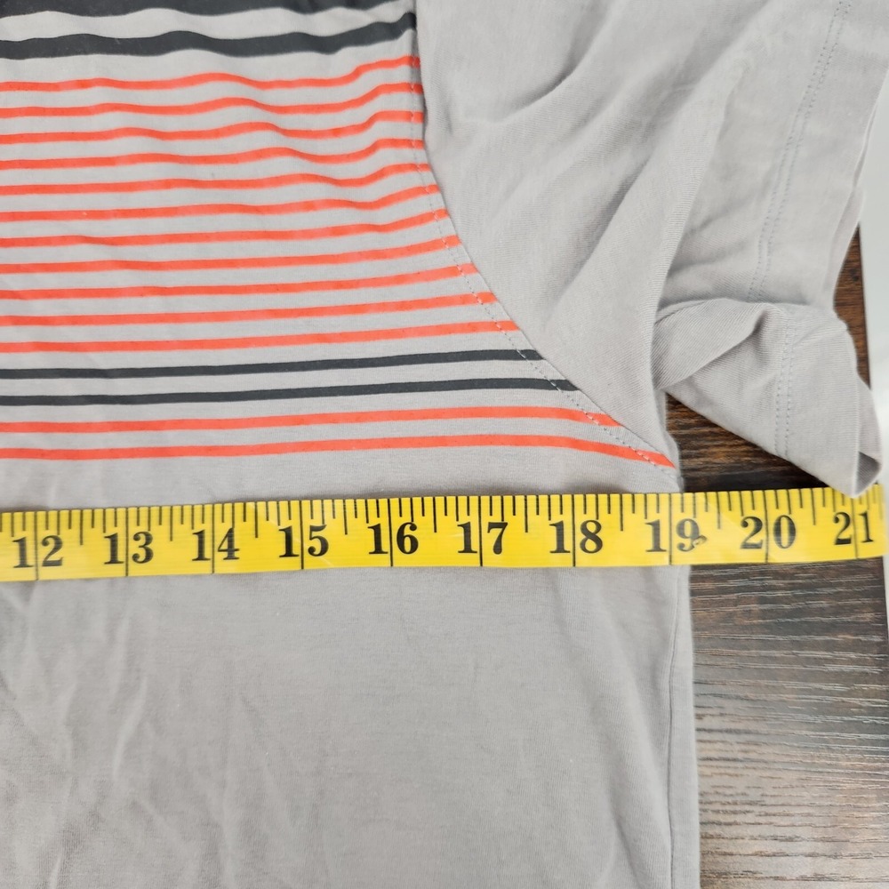 Mountain Hardwear Striped Polo Shirt Mens S Gray Short Sleeve Logo Cotton Blend - Picture 7 of 8